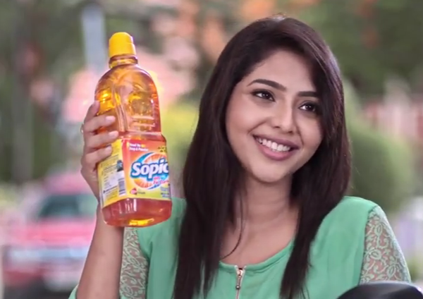 Chavara ad media